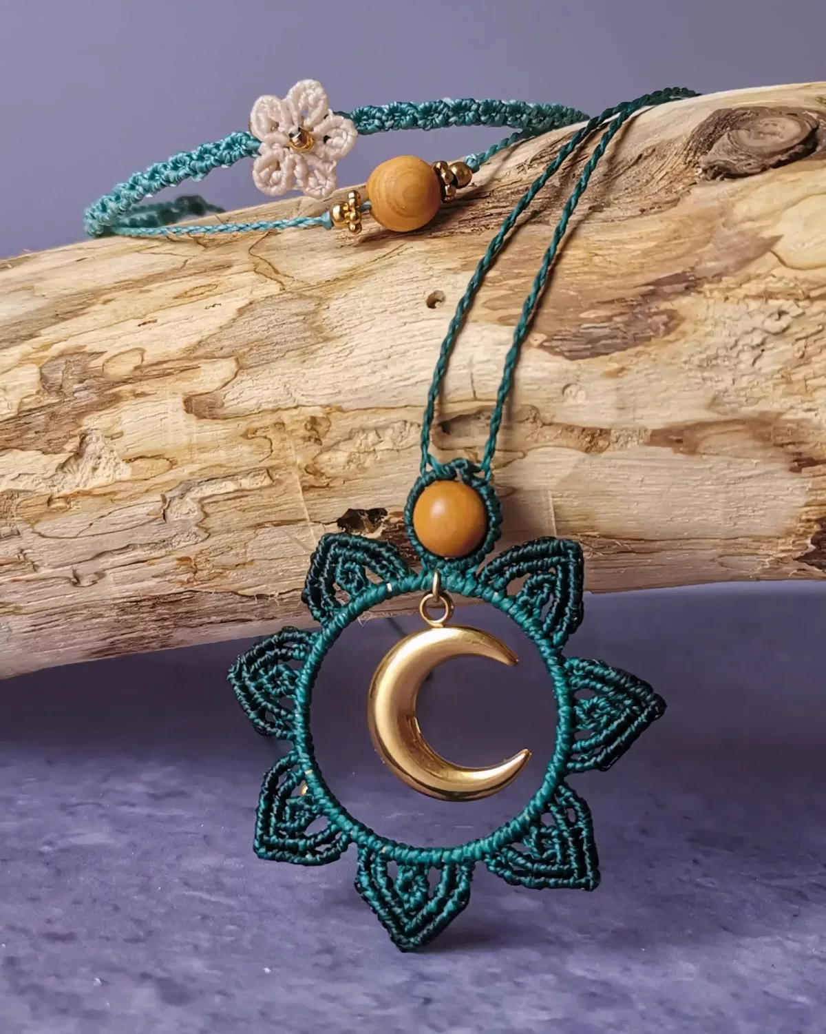 Commande personnalisée collier Lunaya