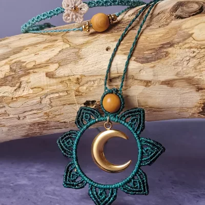 Commande personnalisée collier Lunaya